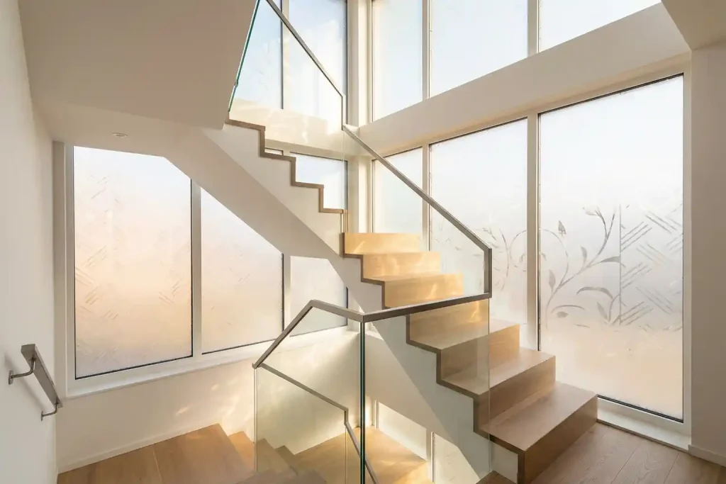 Nachbarn können ins treppenhaus schauen-Beitragsbild