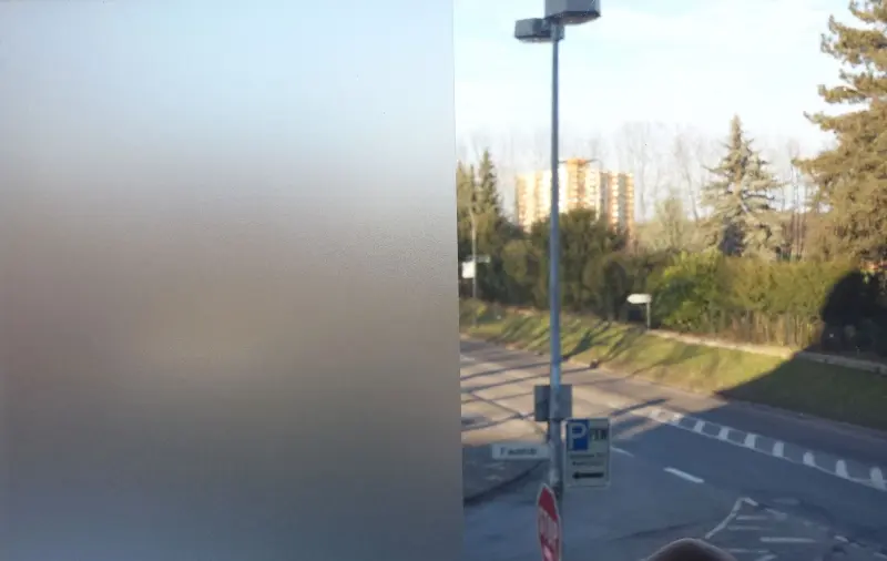 sichtschutzfolien-satinator-innen-und-aussen_328-3.jpg?ts=1684754176