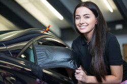 Lackschutzfolie für Autos in Carbon Optik